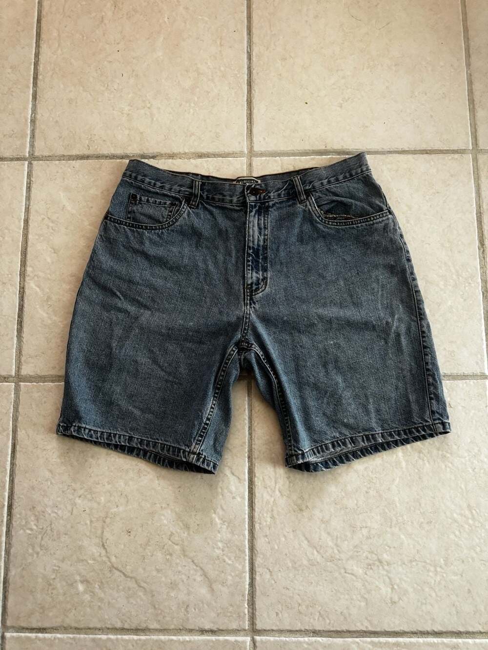 Wrangler Vintage Blue Denim Jean Shorts Men's Medium Wash Relaxed Fit